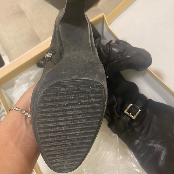 Michael Kors Veronica Leather boots - Picture 5 of 9